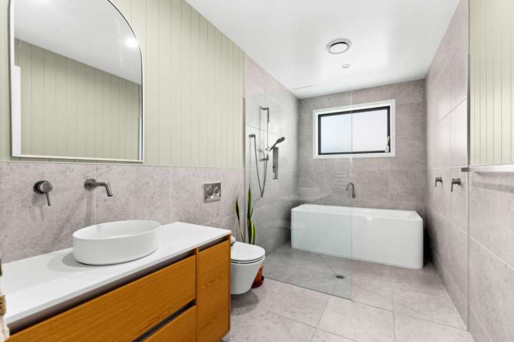 58 Pelorus Avenue Poraiti_15