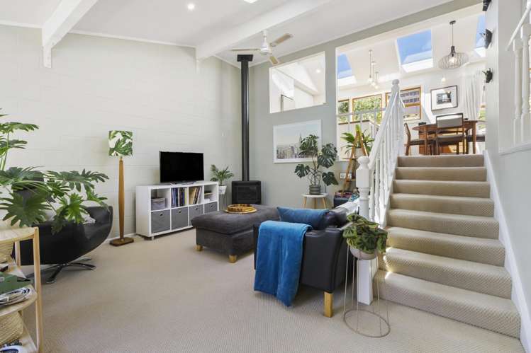 92a Churton Drive Churton Park_5