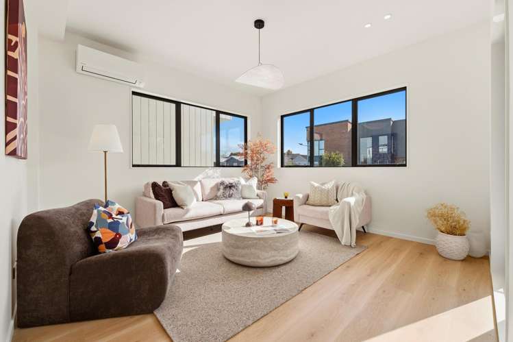 1C Dunkirk Terrace Mount Albert_1
