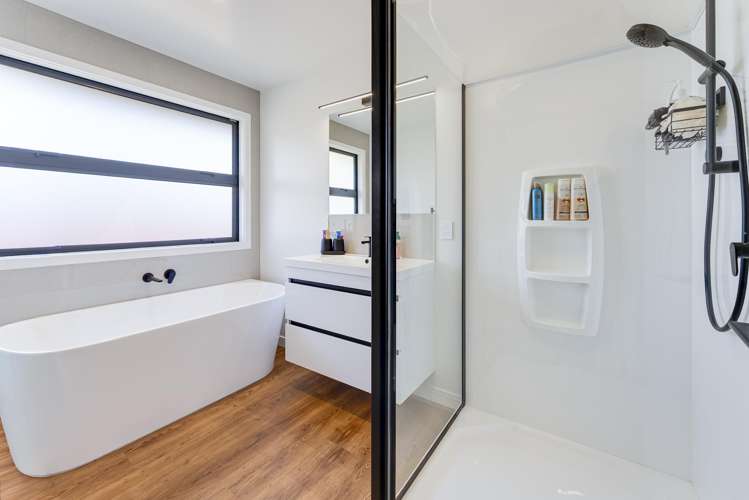 58 Katania Heights Brightwater_20