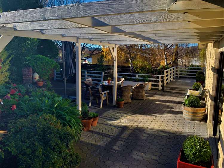 14 Don Place Alexandra_14