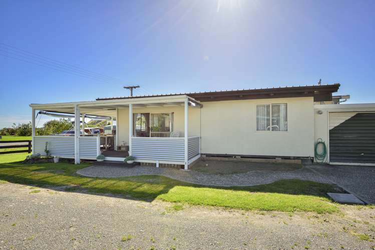 17a Weld Street Mahia_2