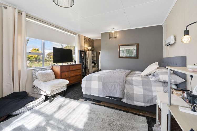 93 Halcombe Road Feilding_20