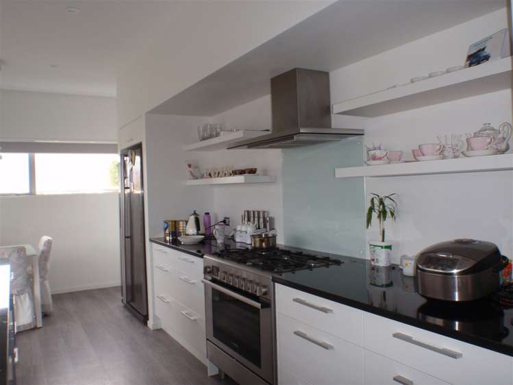 1 Carnaveron Drive Lincoln_5