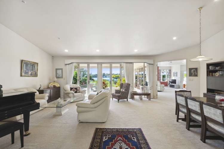 84 Rushgreen Avenue Pahurehure_5