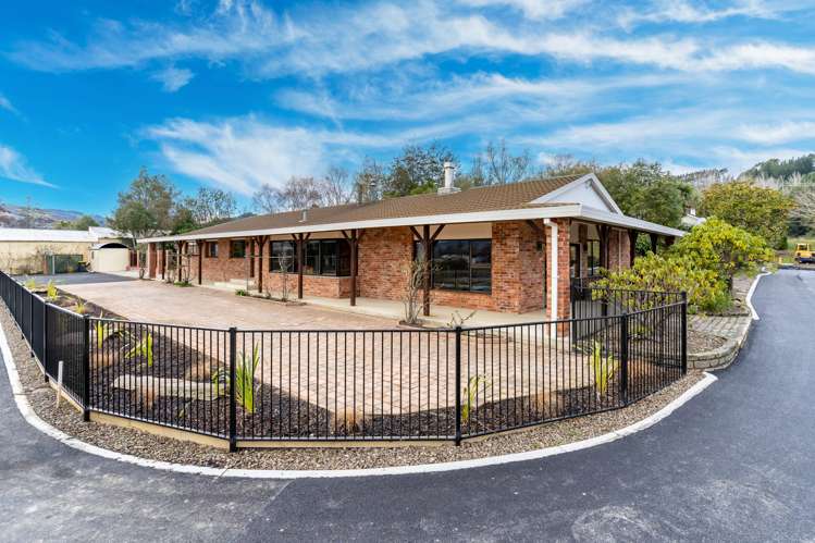 219 Gladstone Road North Mosgiel_34