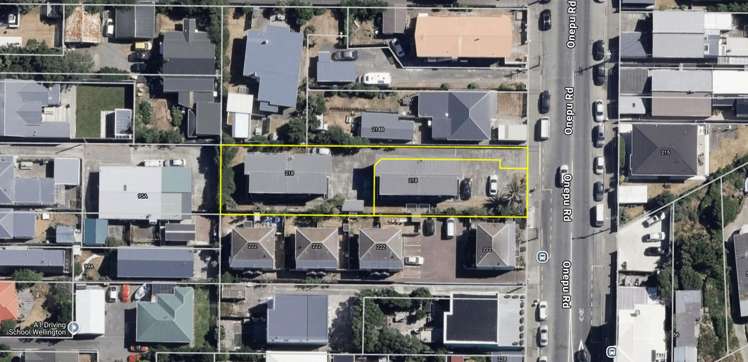 8/218 Onepu Road Lyall Bay_10