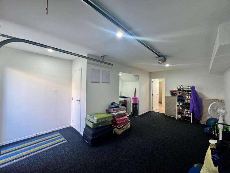 27 Falcon Crescent Hobsonville_12