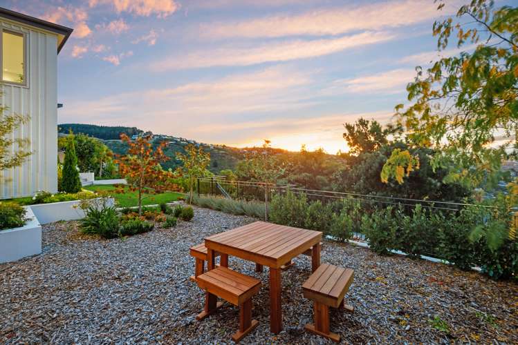 4 Yelverton Place Huntsbury_21