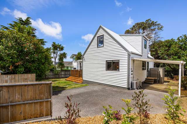 2/12 Neil Avenue Te Atatu Peninsula_4