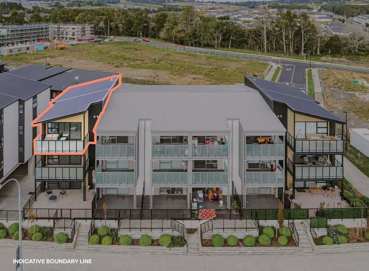 Unit 304/26 Shortfin Place_0