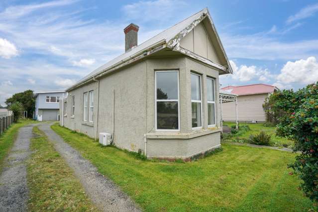 16A 16B Avenal Street Avenal_1