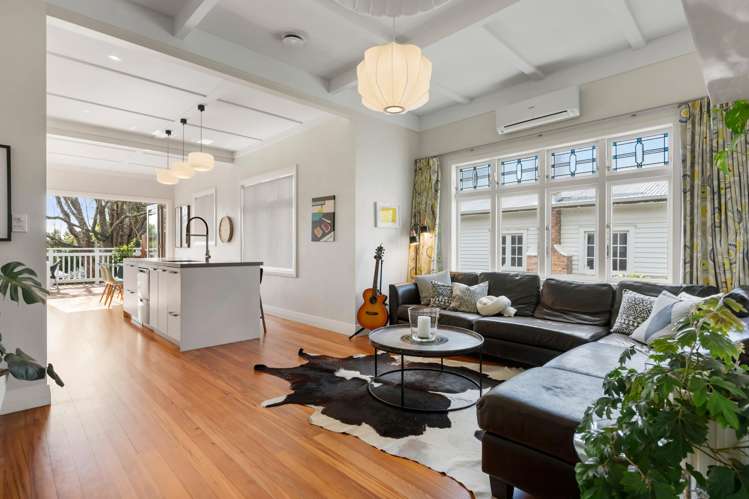 8 Fifth Avenue Mount Albert_2