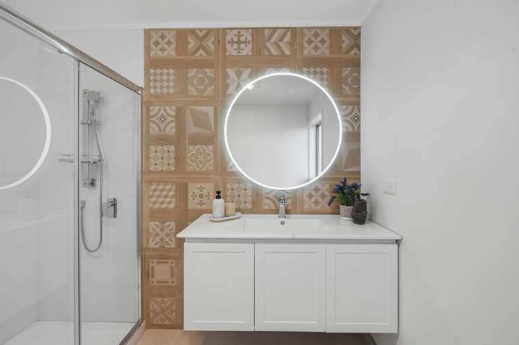 7 Damian Way Weymouth_15