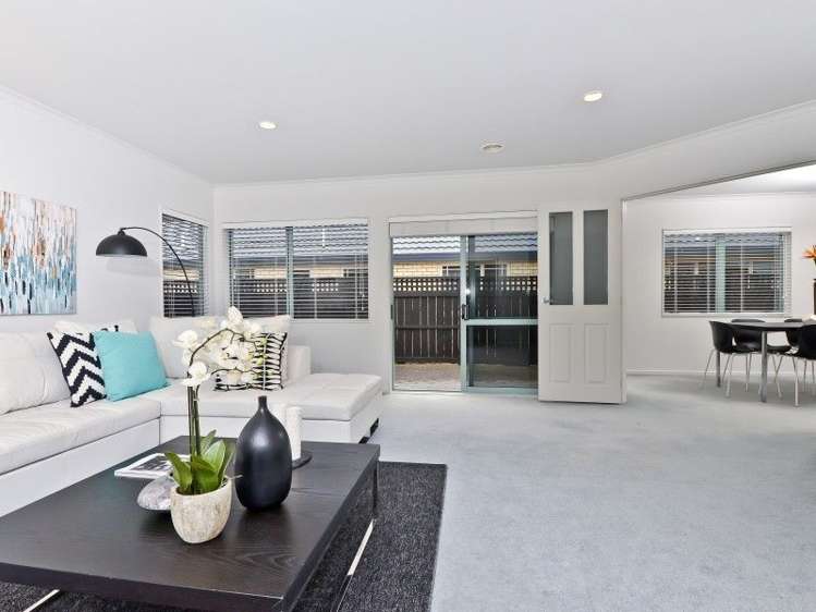 23 Huntington Drive Huntington_11