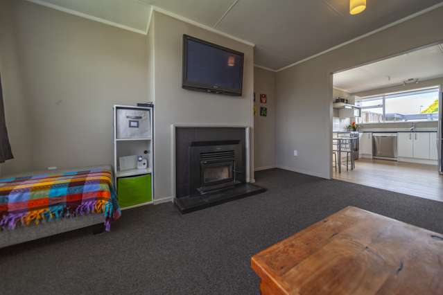 3 Robinson Crescent Tamatea_4