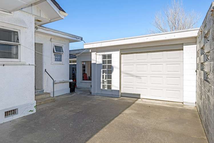 828 Gladstone Road Te Hapara_18