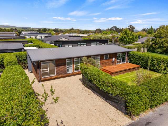 Must Be Sold! Peace and Privacy in Martinborough