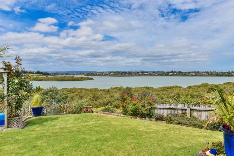 72 Waimahia Avenue Manurewa_1