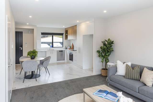 2/140 St Albans Street St Albans_4