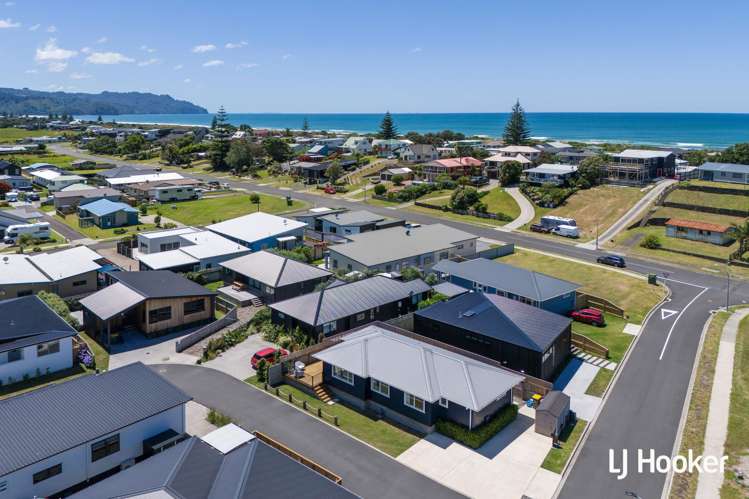 8 Sandy Place Waihi Beach_21