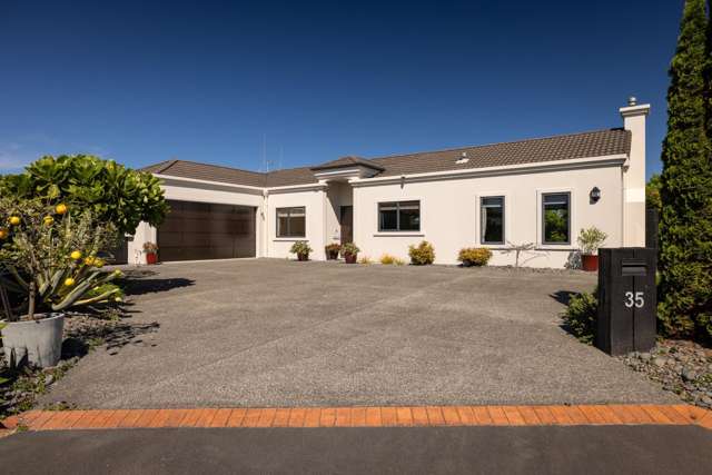 Desirable Location, Walk to the Waves