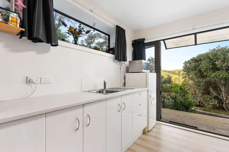 17 Empressa Heights Helensville_17