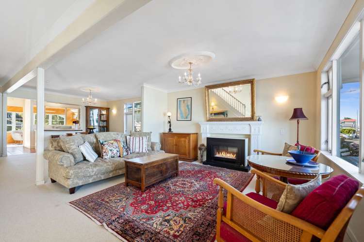 29 Queens Parade Devonport_10