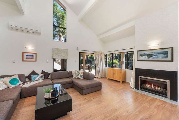 2 River Oaks Place Pukete_9