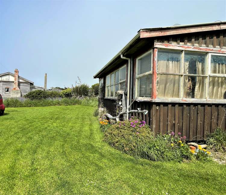 1262 Kaka Point Road Kaka Point_11