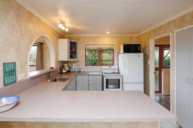 14 Te Kiri Street Himatangi Beach_4