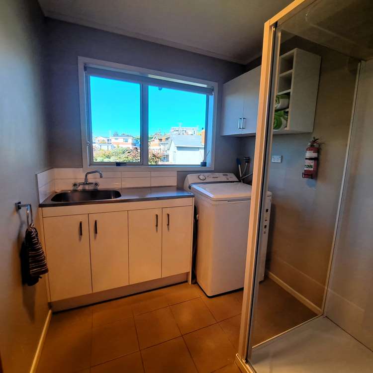 71 Wilson Road Balclutha_18