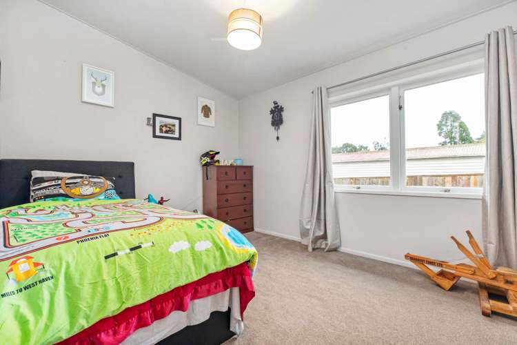 93 Kitchener Road Waiuku_12