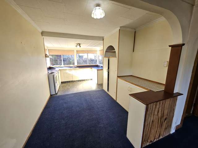 433 Main Road Kaiata_2