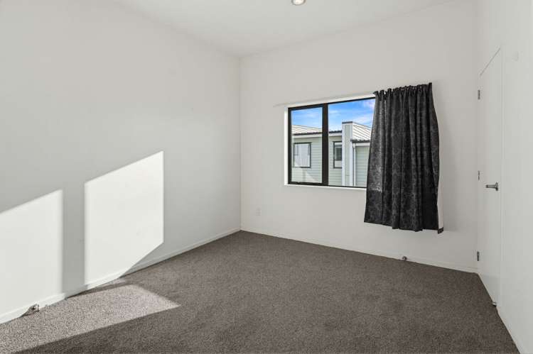 10/11 Gordon Place Newtown_7