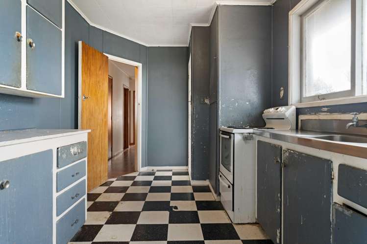 32 Ashgrove Road Mangere_5