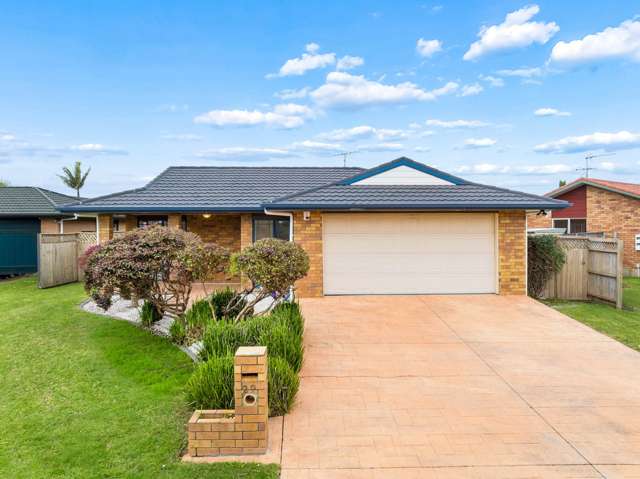Refreshed, Roomy & Must Sell!