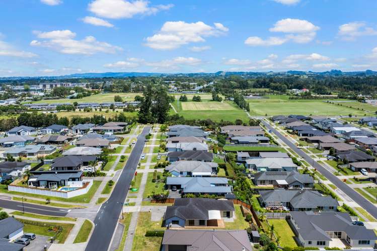 8 Hooton Drive Kumeu_24