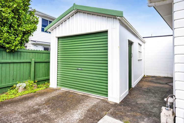 57 Murray Avenue Hawera_10