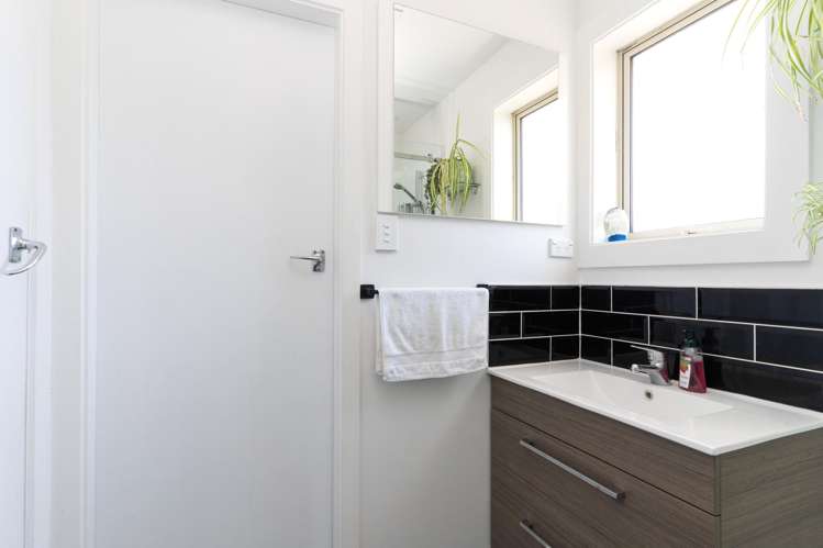 90 Farquhars Road Redwood_15