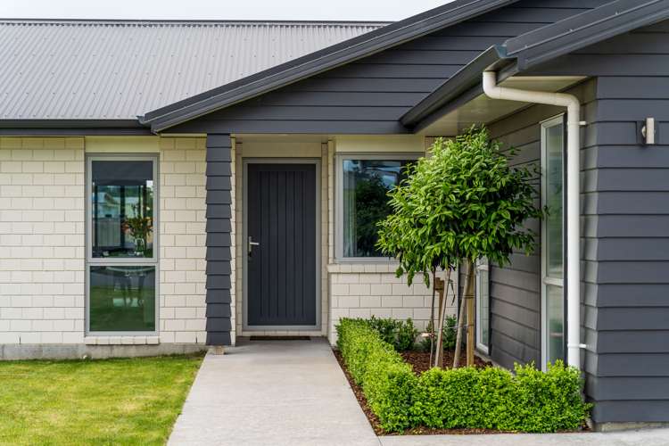 36 Gimson Street Solway_16