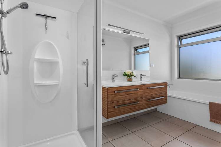 15 Dawn Parade Coastlands_17