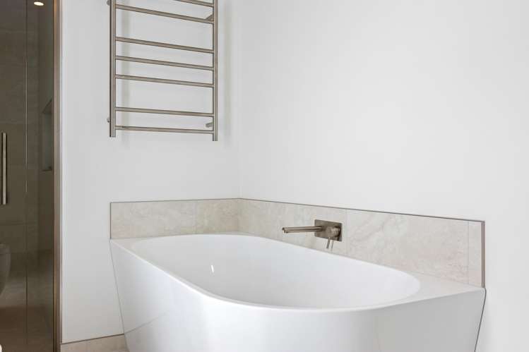 12 Perehia Mews Marshland_17