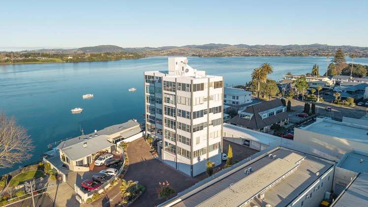 1/8 Elizabeth Street Tauranga Central_21