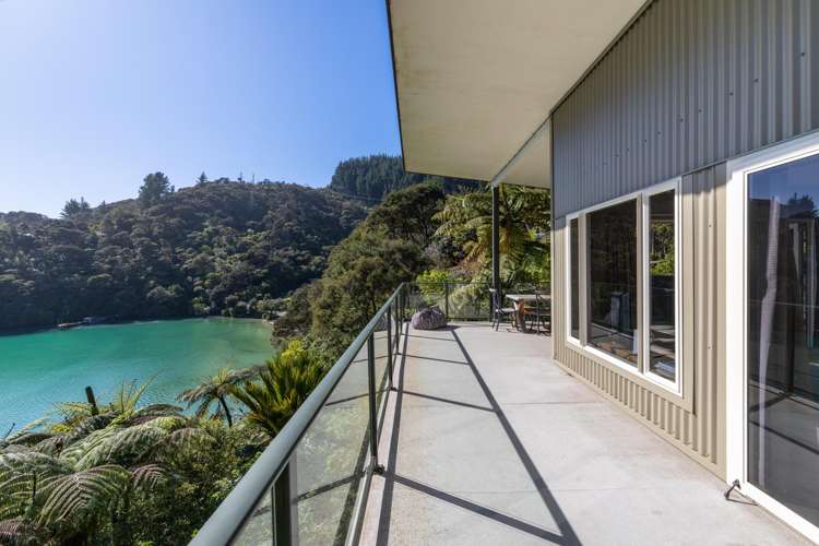 1703 Kenepuru Road Kenepuru Sound_16