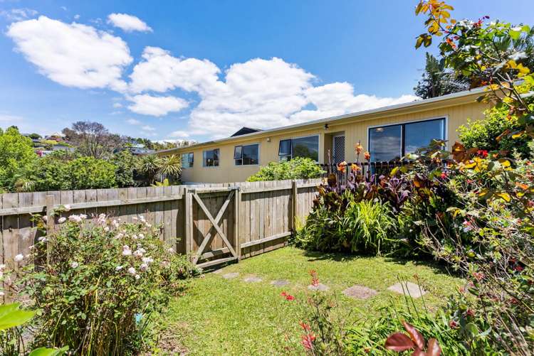 2/63 John Downs Drive Browns Bay_12