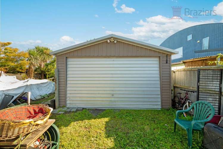 65 North Parade Richmond_17