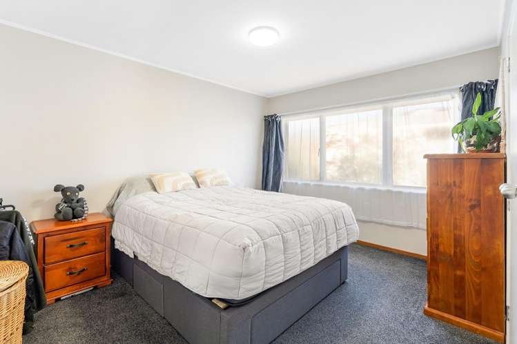 39 President Avenue Papakura_15