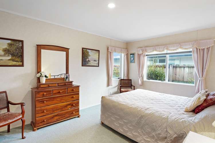 15 Racecourse Way Gate Pa_11