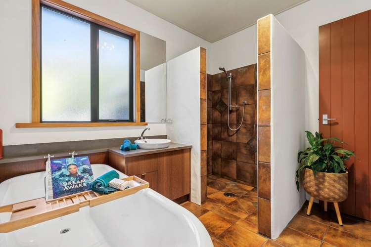 1091 Lake Hawea - Albert Town Road Lake Hawea_18